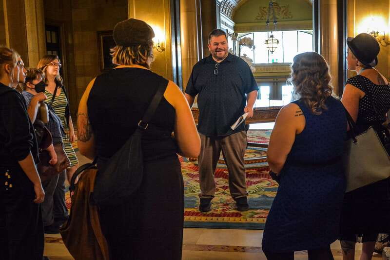 Ottawa: Secrets of the Château Laurier - Guided Hotel Tour - Getting there and handling parking