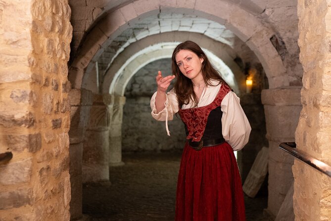 Oxford Castle and Prison: Guided Tour - Entering a castle that became a prison