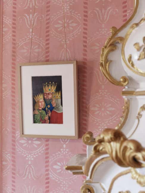 Palace of ilustration – Entry Ticket (Český Krumlov Castle) - Children’s books, catalogs, and the value of seeing the source