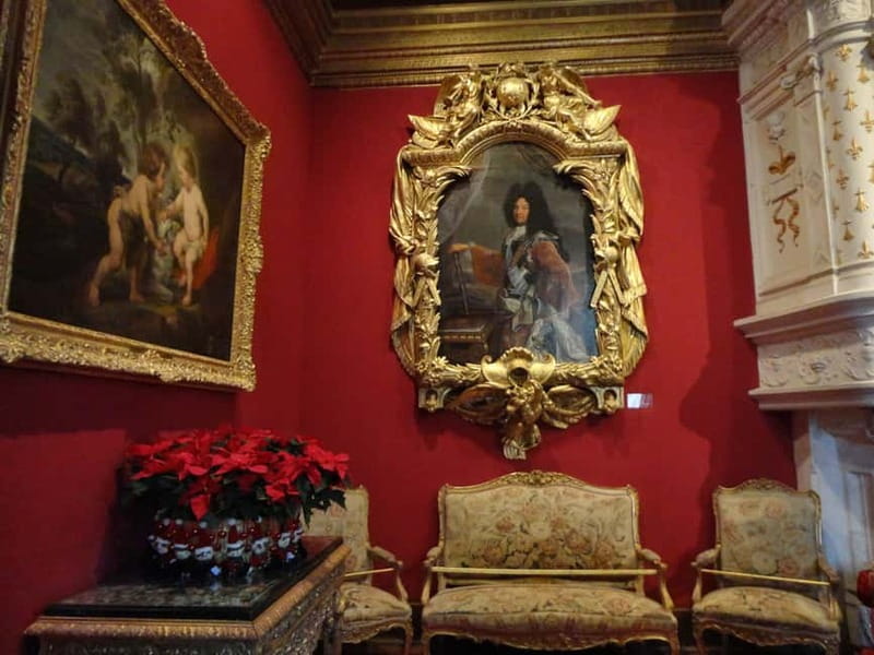 Paris: Loire Valley Castles Tour with Wine Tasting - Who should book this day