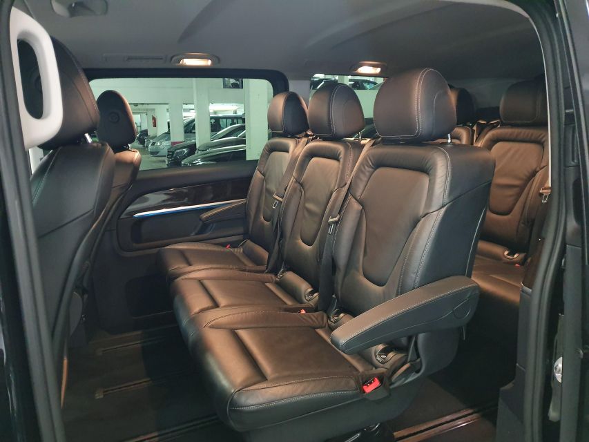 PARIS: Private transfer Château Versailles van 7 people 4H - Two hours at the Palace of Versailles