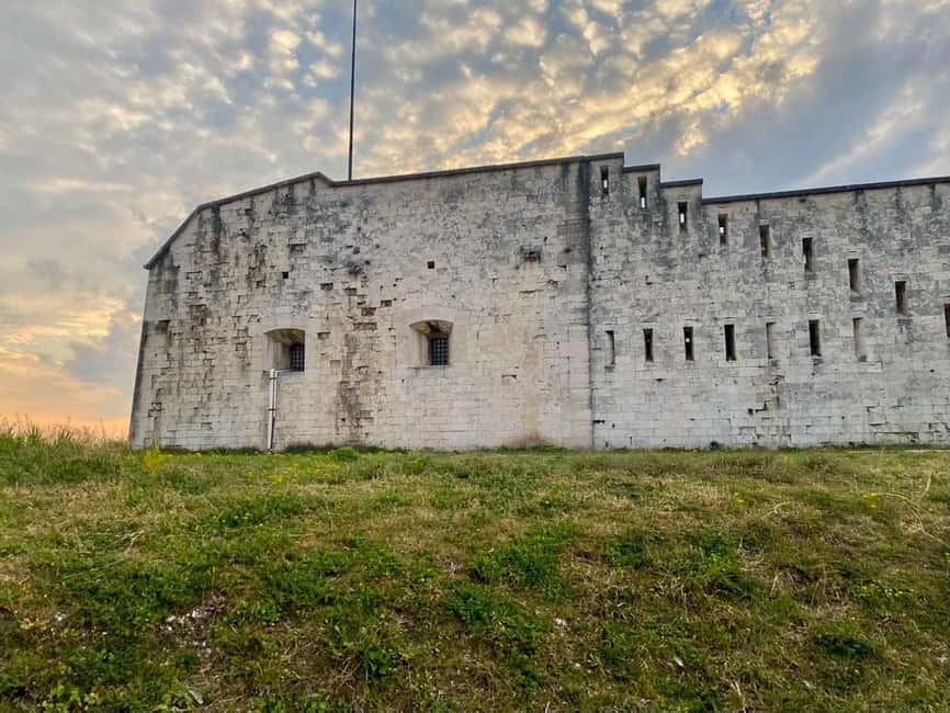 Pastrengo: e-bike tour and wine tasting in the Castle - Who should book this Pastrengo ride?