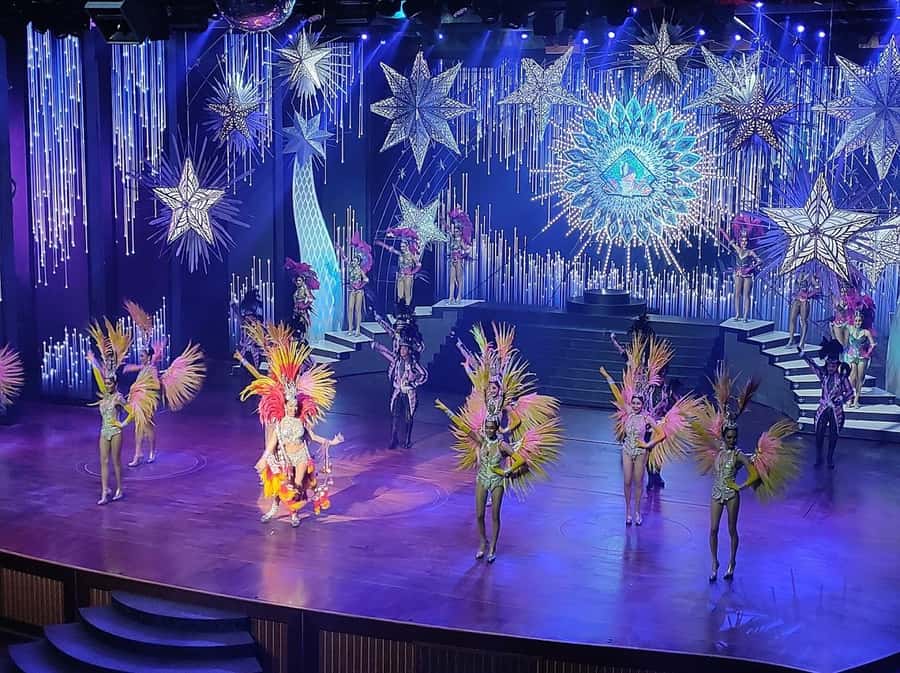 Pattaya: Alcazar Cabaret Show VIP Seat with Private Transfer - Key Points Before You Book