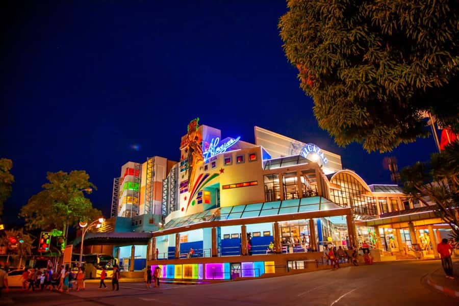 Pattaya: Alcazar Cabaret Show VIP Seat with Private Transfer - Traditional Asian Material With International Style