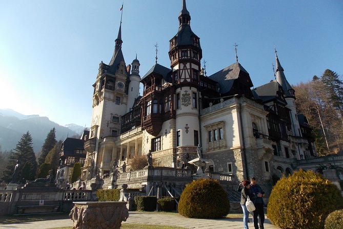 Peles Castle, Bran Castle and Brasov from Bucharest - Brasov and the Black Church