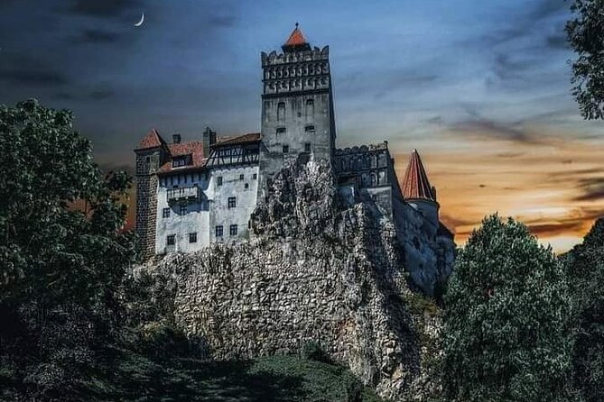 Peles Castle, Bran Castle, Rasnov Fortress and Sinaia Monastery Tour from Brasov - Rasnov Fortress and the current closure