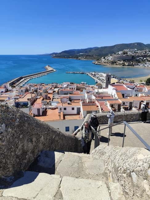 Peñiscola: Castle & Walled City Spanish Guided Tour - The first hour: streets, stories, and sea views