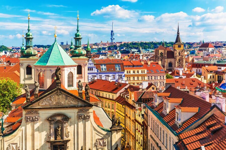 Prague: Castle and Jewish Quarter Tour - Key points at a glance