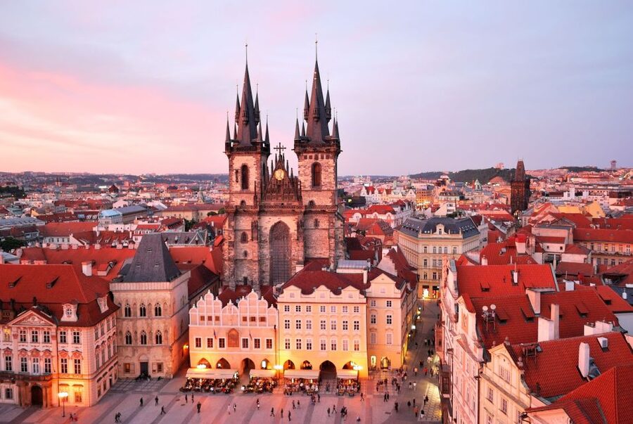 Prague: Castle and Jewish Quarter Tour with Cruise and Lunch - Taking the tram up to Prague Castle