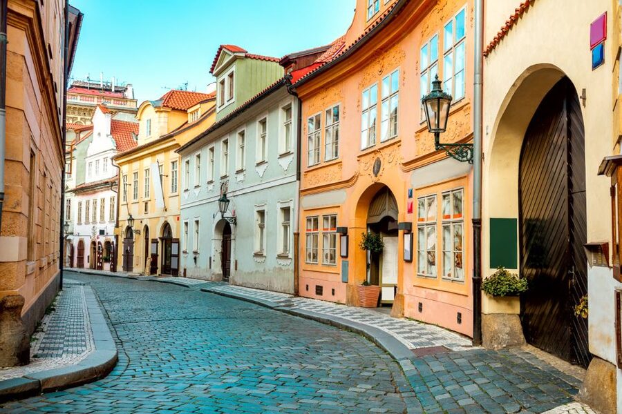 Prague Castle & Castle District: 2-Hour Guided Tour - What Two Hours Really Gives You