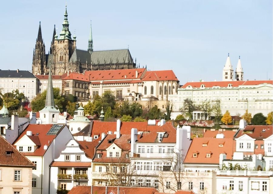 Prague: Castle Circuit Entry Tickets with Audio Guide - Why Prague Castle Works Best at Your Own Pace