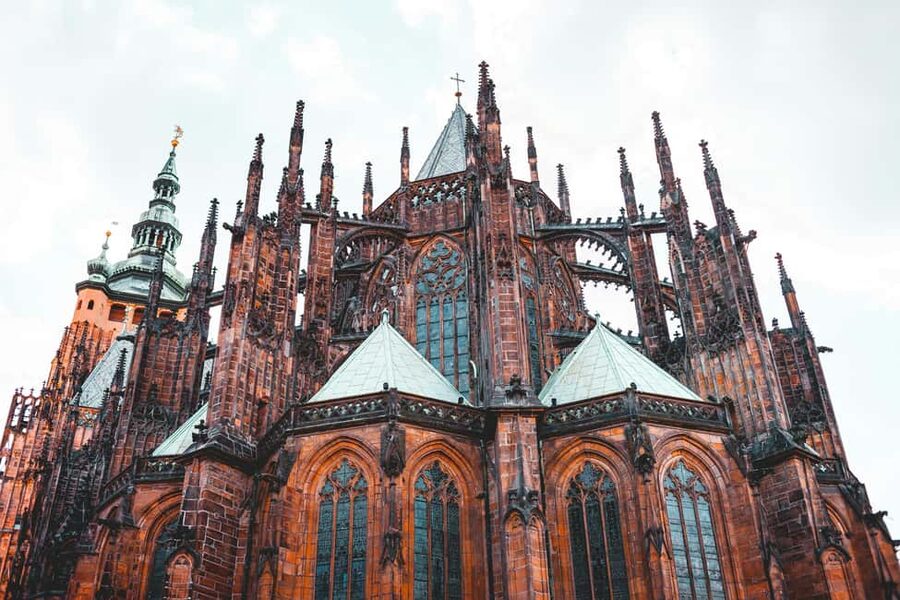 Prague Castle, St. Vitus Cathedral, Royal Palace, St. George's Basilica - Key points to know before booking