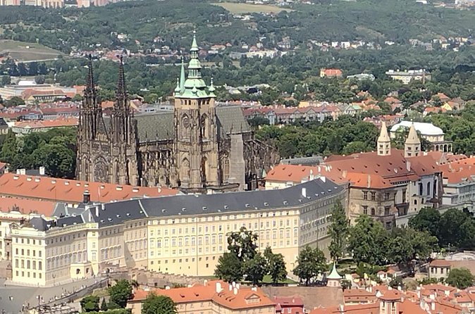 Prague Castle tour - Who should book this Prague Castle tour?