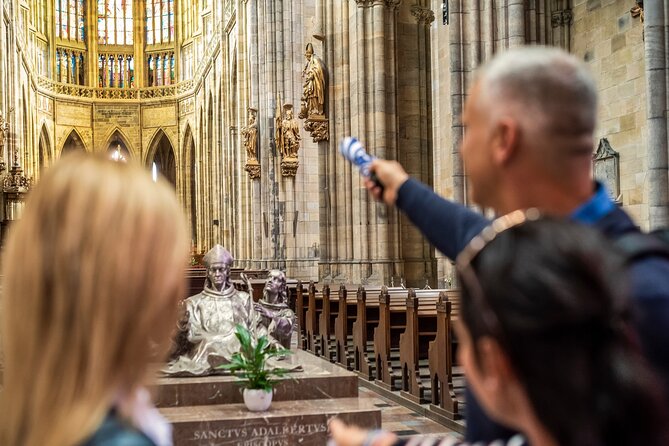 Prague Castle Tour Including Admission Ticket - 2.5 Hour - Guides are the biggest strength