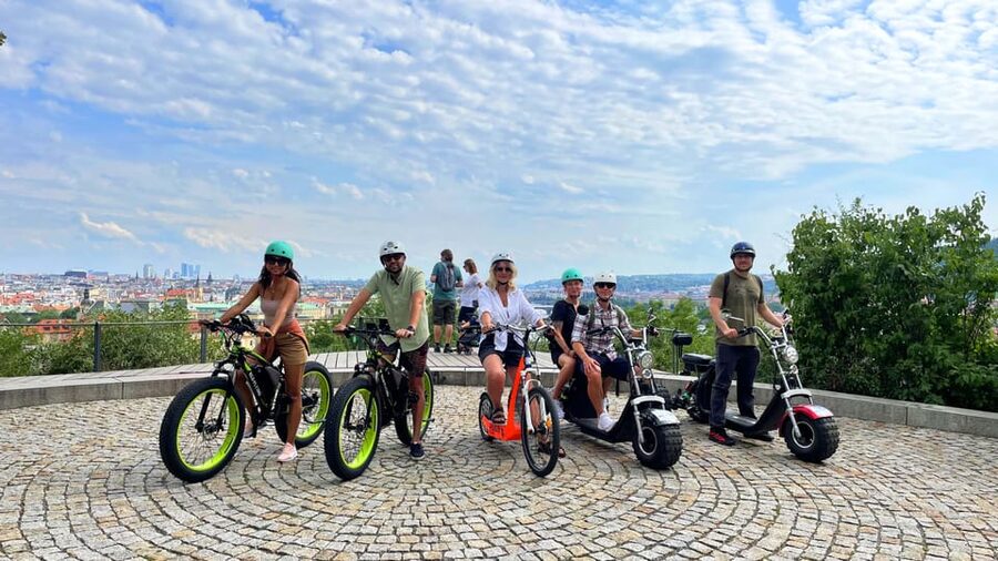 Prague: Castle Viewpoints & Charles Bridge Trike Tour - Castle District and Prague Castle