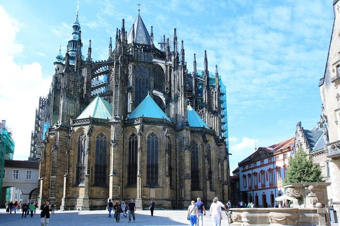 Prague Castle Walking Tour - The guide can make or break the experience