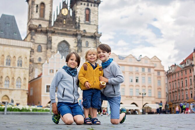 Prague Hradcany Castle, St Vitus Cathedral Tour with Tickets - Old Royal Palace and the story of Czech power