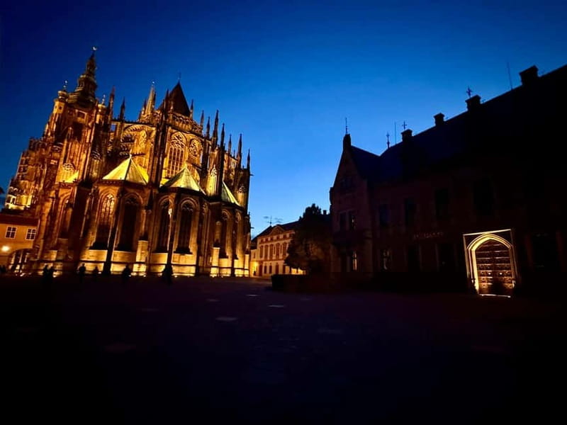 Prague: Night Walk through Prague Castle with City Views - The final walk down the Old Castle Stairs