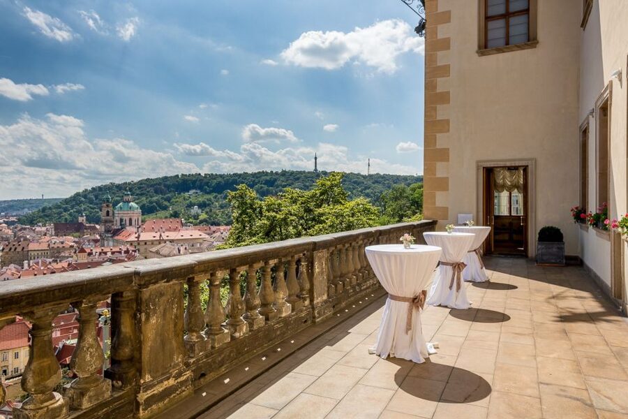 Prague: Prague Castle and Lobkowicz Palace Entry Tickets - Old Royal Palace and St. George’s Basilica