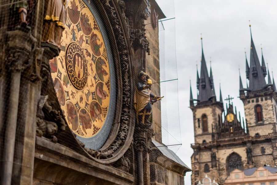 Prague: Prague Castle, Jewish Quarter, Clock Tower Admission - Key points at a glance