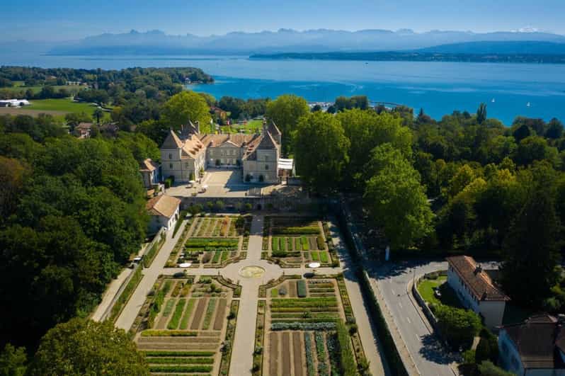 Prangins, Lake Geneva: Château de Prangins Entry Ticket - Entering the castle and finding your bearings