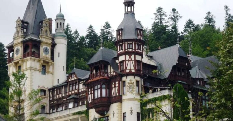 Premium Transylvania and Dracula's Castle 2-Day Tour - From Bucharest to Curtea de Arges