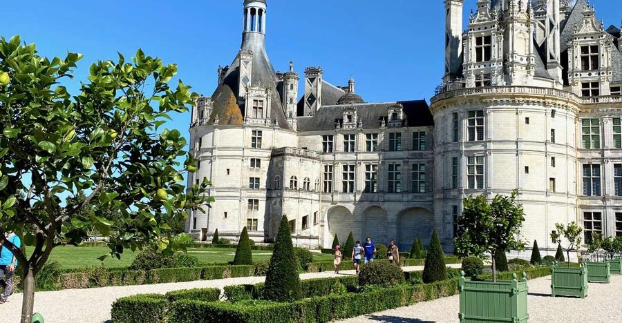 Private Chenonceau Chambord Amboise Loire Castles from Paris - The return to Paris is part of the bargain