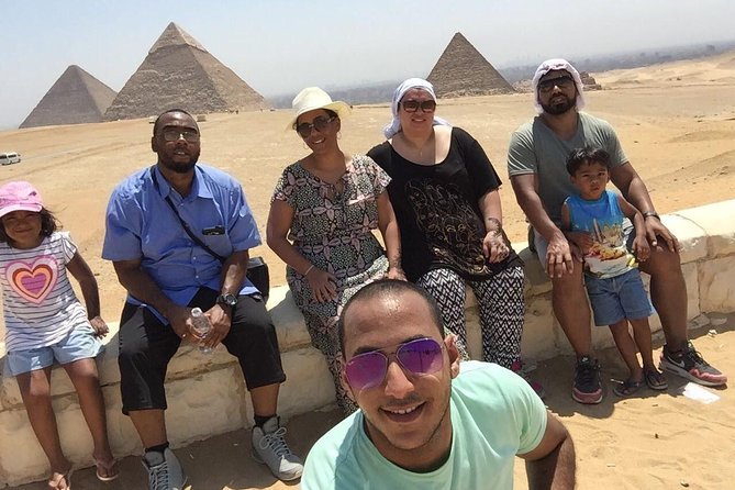 Private day tour to Giza Pyramids, Sphinx Egyptian Museum and Citadel - Giza: Three Pyramids, One Huge First Stop