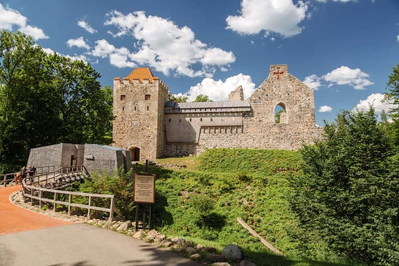 Private Day Trip to Cesis, Sigulda and Turaida Castles - Who will get the most from this day