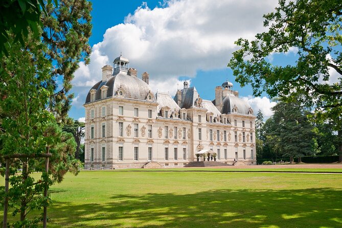 Private Day Trip to the Châteaux DE la Loire - The long day from Paris, measured honestly