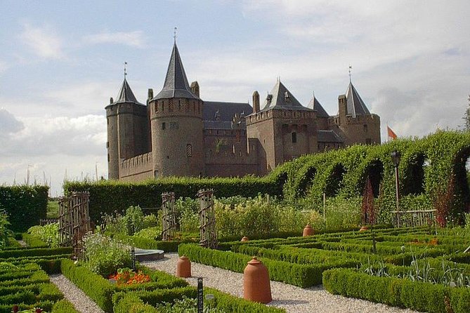 Private day trip to the Dutch castles from Amsterdam - Muiderslot: an old fortress with real weight