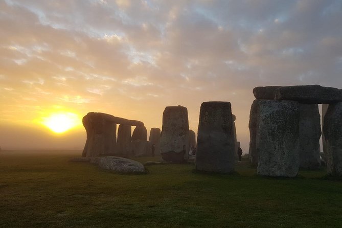 Private Driver guided tour Stonehenge Windsor castle and Bath. - Families get useful flexibility