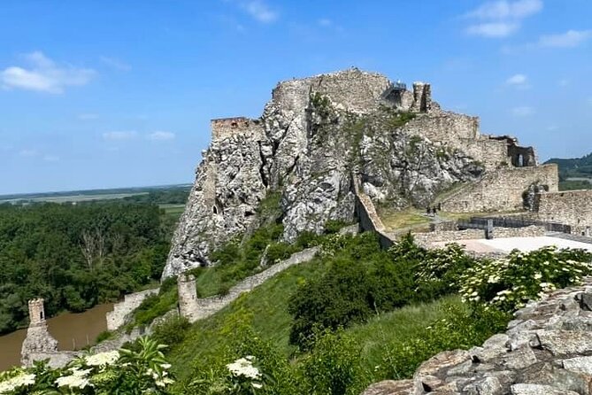 Private Grand City Tour in Bratislava with Devin Castle - Who should book this experience?
