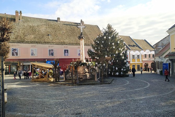 Private Guided Tour to Szentendre & Visegrád Castle (Danube Bend) - Food, cafés, and free time