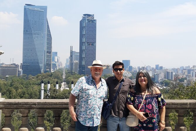 PRIVATE Tour Chapultepec Castle - The views from the hilltop