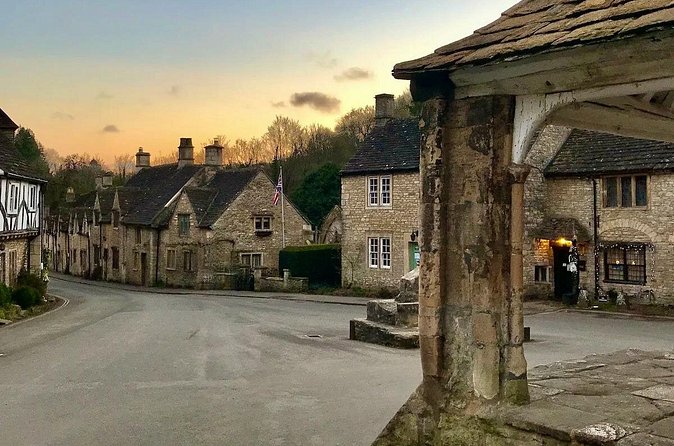 Private Tour of Stonehenge, Bath and Castle Combe. - Who will enjoy this day most?
