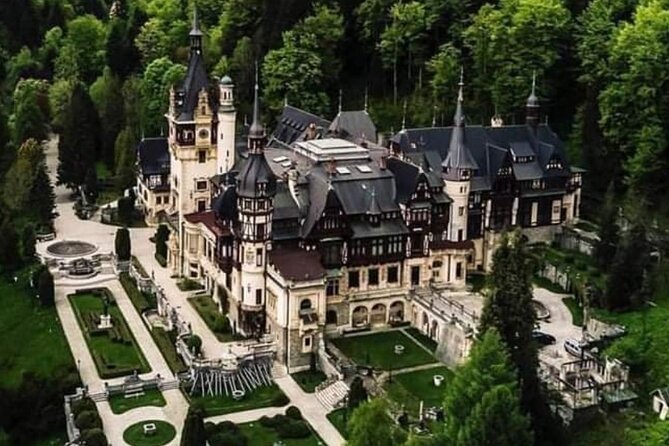 Private Tour to Dracula's Castle, Brașov City & Peleș Castle - Bran Castle and the Dracula connection