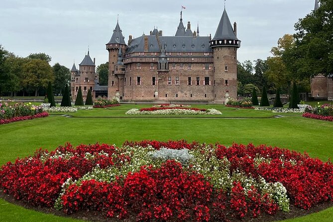 Private Tour to Royal Palace & Castle de Haar from Amsterdam - What the private format changes