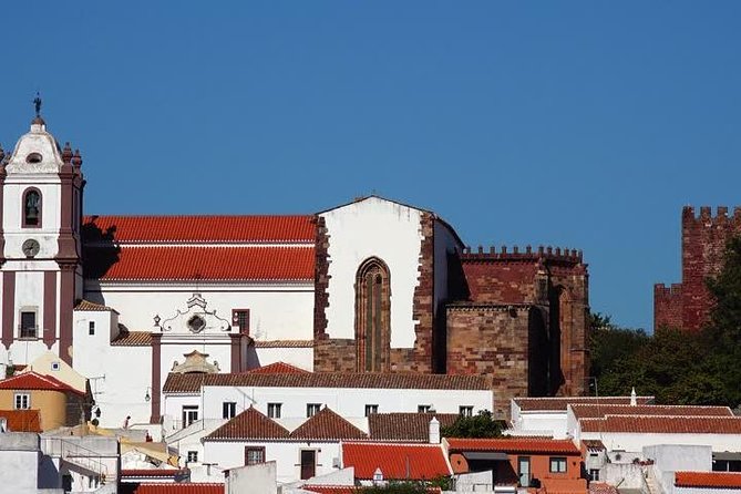 Private Tour to Silves Castle Old Town stop at Chapel of Bones - Reaching Silves Castle for the main event