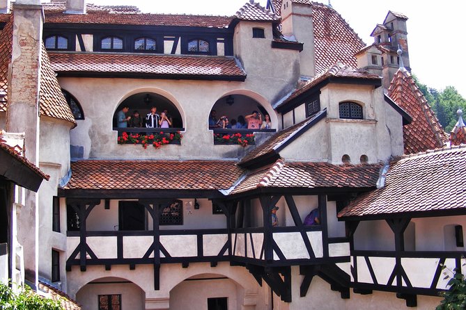 Private Tour: Transylvanian Castles and Brasov's Medieval Old Town - Timing, traffic, and the cost of a long day