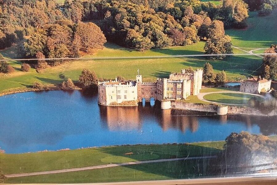 Private tours to Leeds Castle, Canterbury, White Cliffs - Canterbury Cathedral: a focused 90-minute visit