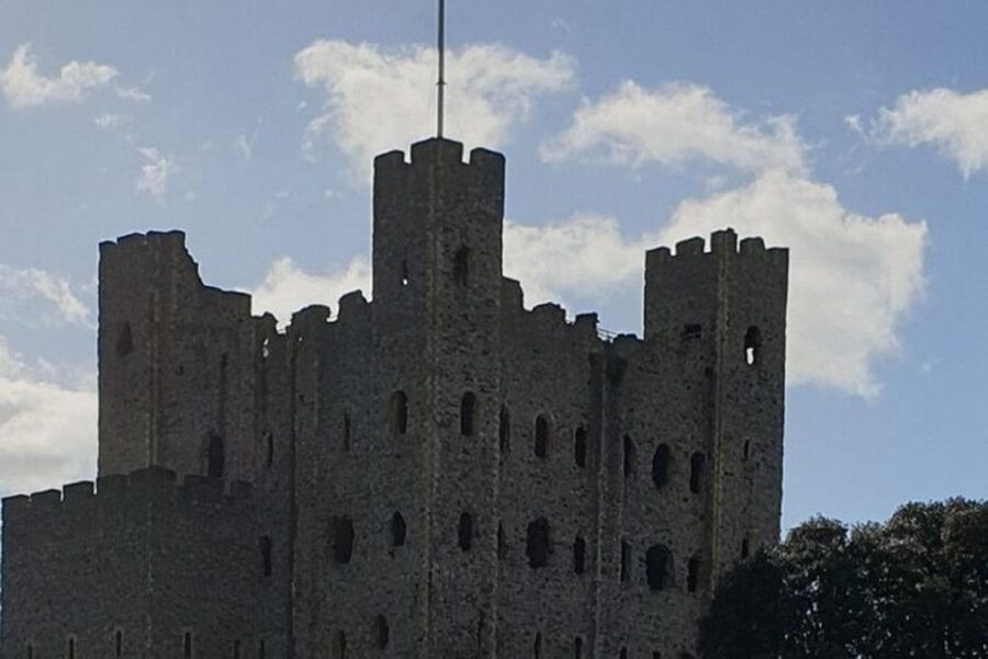 Private tours to Leeds Castle, Canterbury, White Cliffs - Is $1,484 good value for your group?