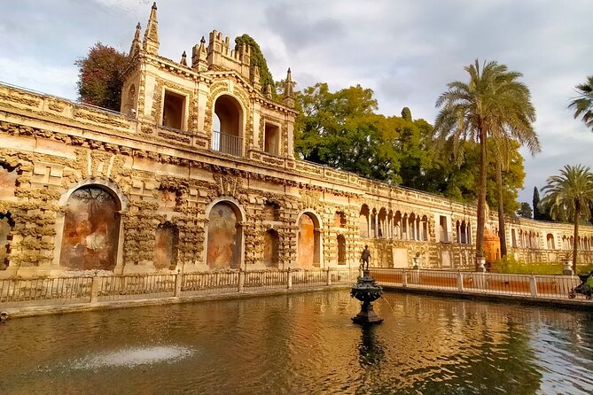 Private Walking Tour Alcazar and Cathedral in Sevilla - Is $171.80 per person good value?