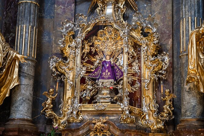 Private Walking Tour: From Charles Bridge to Prague Castle - Maltese Square and the Infant Jesus of Prague