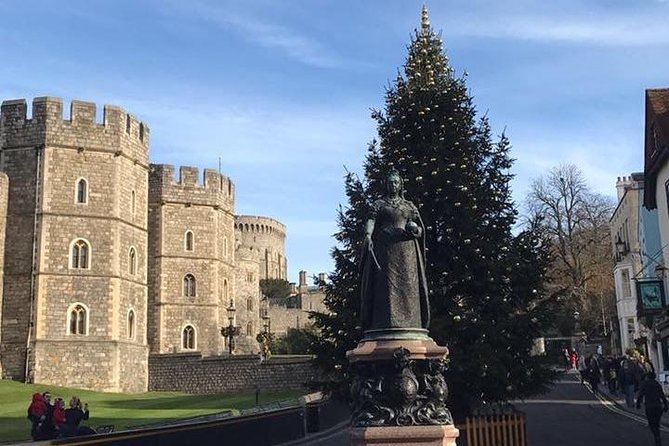 Private Windsor Castle, Stonehenge, The City of Bath Day Tour - Stonehenge brings the ancient mystery
