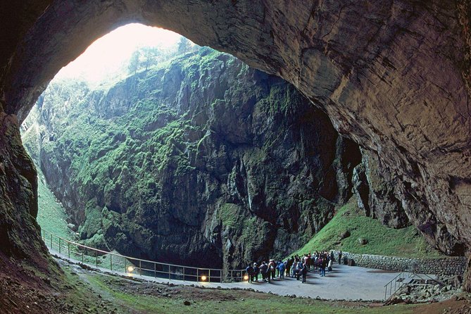 PUNKVA CAVES, ABYSS and PERNSTEJN CASTLE =only from Apr to Sep - Looking into the 123-metre Macocha Abyss
