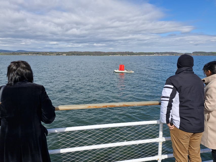 Queensferry: Firth of Forth Blackness Castle Cruise - Food, seating, and what the $27 includes