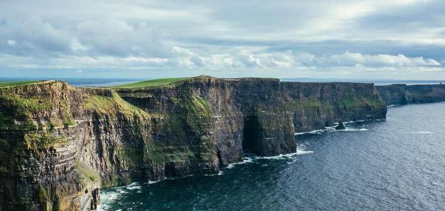 Rail Tour: The Cliffs of Moher & Bunratty Castle Tour - Through the Burren and around Black Head