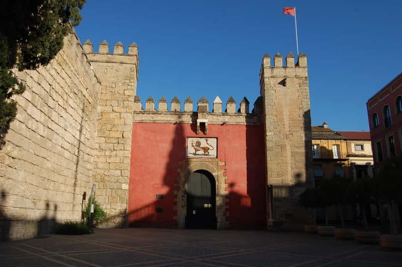 Real Alcázar of Seville Skip-the-Line Private Tour - The Mudéjar Palace and Palace of Pedro I