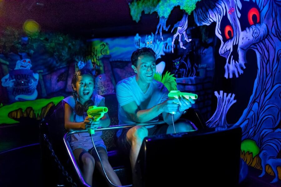 Riverside, CA: Castle Park Admission Ticket - Arcade games and four miniature golf courses